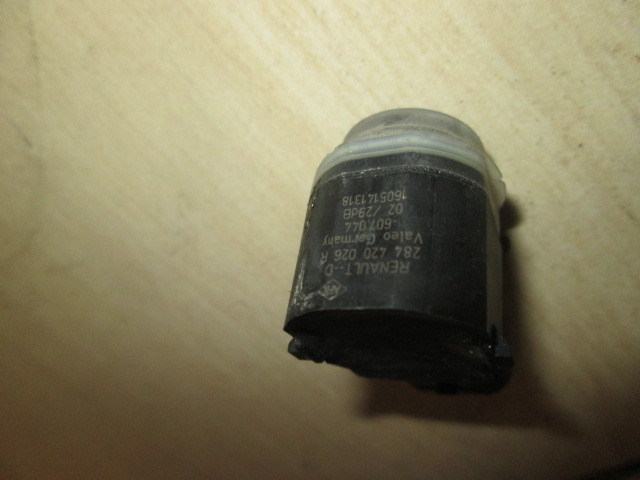 PARKIRNI SENZORJI OEM N. 284420026R ORIGINAL REZERVNI DEL RENAULT TRAFIC JL FL EL MK2 (2001 - 2014) DIESEL LETNIK 2014
