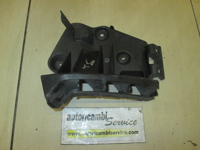 NOSILCI ZADNJEGA ODBIJACA  OEM N. 8P4807393LI ORIGINAL REZERVNI DEL AUDI A3 MK2 8P 8PA 8P1 (2003 - 2008)DIESEL LETNIK 2006