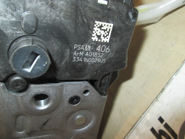 CENTRALNO ZAKLEPANJE PREDNIH LEVIH VRAT OEM N. 1N0029J5 ORIGINAL REZERVNI DEL CITROEN BERLINGO MK2 (2008 -2018) DIESEL LETNIK 2013
