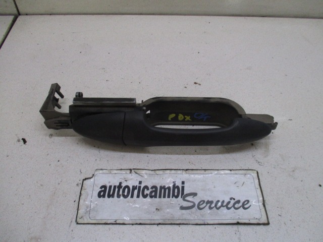 ZUNANJA KLJUKA ZADNJA DESNA VRATA OEM N. XS41-A266B22 ORIGINAL REZERVNI DEL FORD FOCUS DAW DBW DNW MK1 R BER/SW (2001-2005) DIESEL LETNIK 2004