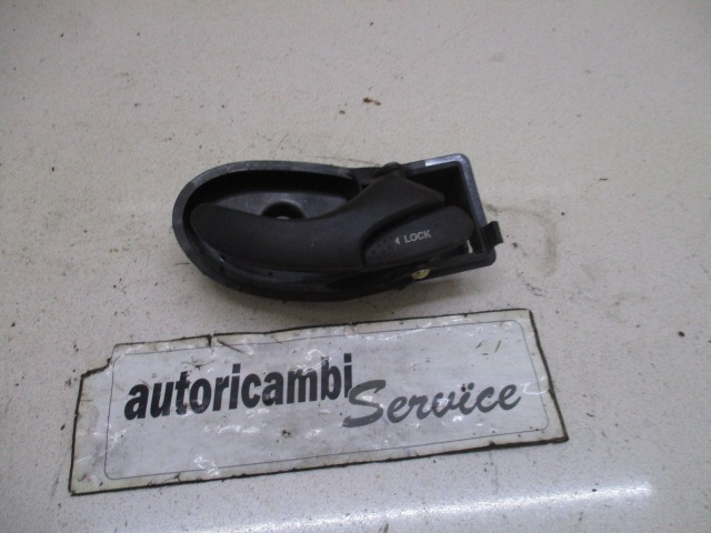 NOTRANJA KLJUKA  OEM N. 1097633 ORIGINAL REZERVNI DEL FORD FOCUS DAW DBW DNW MK1 R BER/SW (2001-2005) DIESEL LETNIK 2004