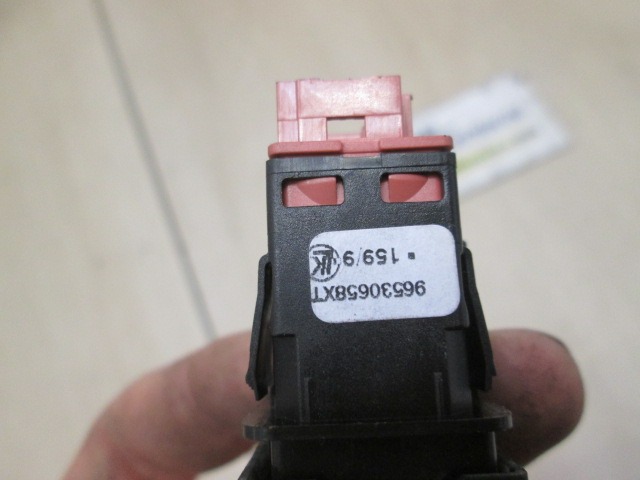 RAZLICNA STIKALA  OEM N. 96530658XT ORIGINAL REZERVNI DEL CITROEN C4 MK1 / COUPE L LC (2004 - 08/2009) DIESEL LETNIK 2009