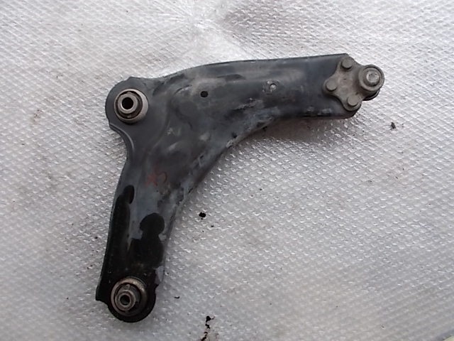 SPREDNJA LEVA ROKA  OEM N.  ORIGINAL REZERVNI DEL RENAULT LAGUNA BG0/1 KG0/1 MK2 R BER/SW (05/2005 - 09/2007) DIESEL LETNIK 2006