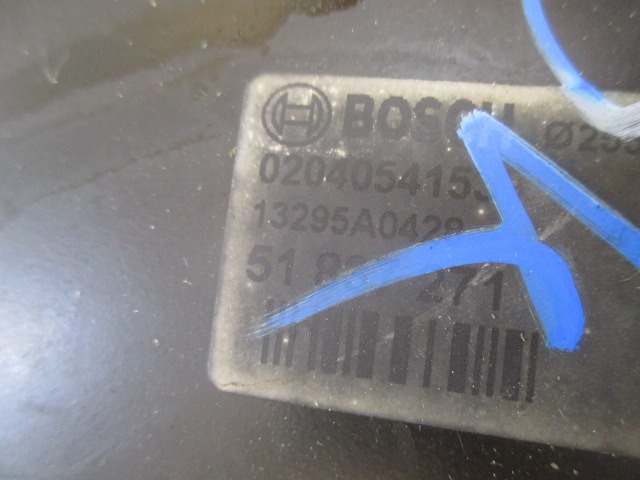 SERVO OJACEVALNIK ZAVOR S PUMPO OEM N. 51837271 ORIGINAL REZERVNI DEL FIAT GRANDE PUNTO 199 (2005 - 2012) DIESEL LETNIK 2009