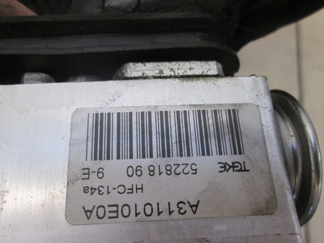 UPARJALNIK OEM N. 6448S6 ORIGINAL REZERVNI DEL CITROEN C4 PICASSO/GRAND PICASSO MK1 (2006 - 08/2013) DIESEL LETNIK 2009