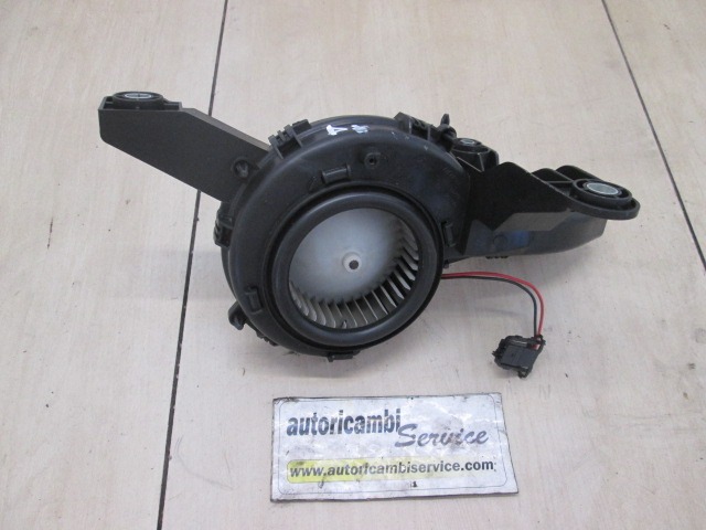 VENTILATOR  KABINE  OEM N. 173510200 ORIGINAL REZERVNI DEL CITROEN C4 PICASSO/GRAND PICASSO MK1 (2006 - 08/2013) DIESEL LETNIK 2009