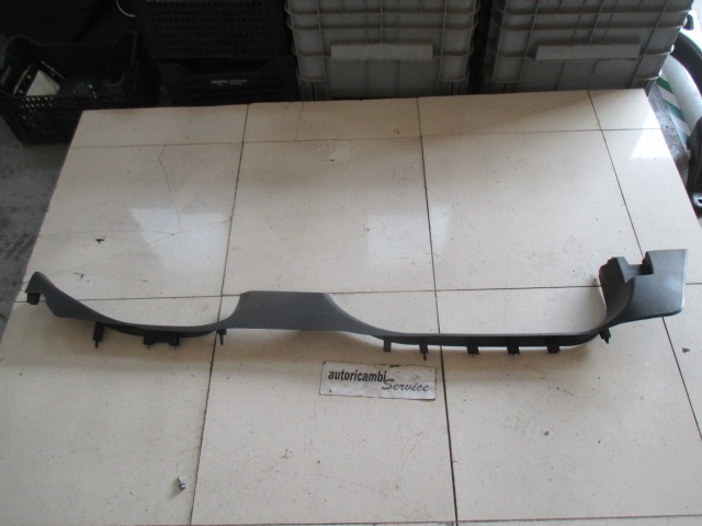 NOTRANJA OBLOGA PRAGA  OEM N. 13259197 ORIGINAL REZERVNI DEL OPEL ASTRA J P10 5P/3P/SW (2010 - 2015) DIESEL LETNIK 2011