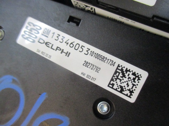 REZERVNI DELI, RADIJSKO-NAVIGACIJSKE NAPRAVE OEM N. 13346053 ORIGINAL REZERVNI DEL OPEL ASTRA J P10 5P/3P/SW (2010 - 2015) DIESEL LETNIK 2011