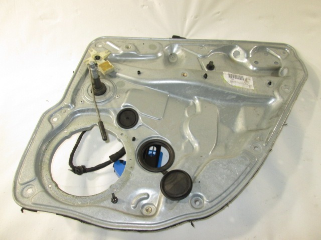 MEHANIZEM DVIGA ZADNJIH STEKEL  OEM N.  ORIGINAL REZERVNI DEL VOLKSWAGEN GOLF IV 1J1 1E7 1J5 MK4 BER/SW (1998 - 2004) DIESEL LETNIK 1999