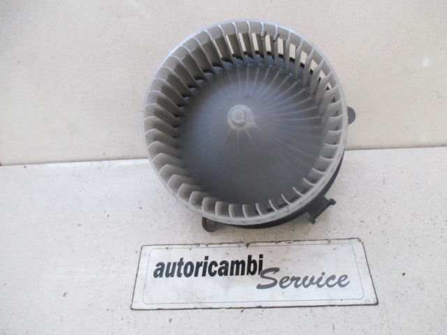 VENTILATOR  KABINE  OEM N. 122311252 ORIGINAL REZERVNI DEL CHEVROLET CRUZE J300 J305 (2009 - 2019) DIESEL LETNIK 2013