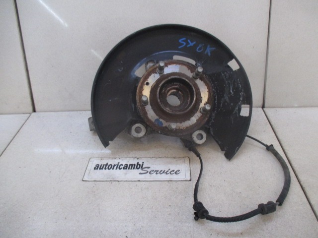 LEVI VRTLJIVI LEZAJ / PESTO KOLESA Z LEZAJEM SPREDAJ OEM N. 13502829 ORIGINAL REZERVNI DEL CHEVROLET CRUZE J300 J305 (2009 - 2019) DIESEL LETNIK 2013