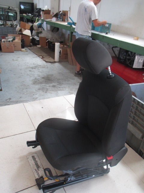 SPREDNJI DESNI SEDE? BLAGO OEM N. SEADTCVCRUZEJ308SW5P ORIGINAL REZERVNI DEL CHEVROLET CRUZE J300 J305 (2009 - 2019) DIESEL LETNIK 2013