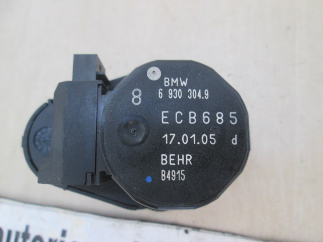 MOTORCEK OGREVANJA OEM N. 6930304 ORIGINAL REZERVNI DEL BMW SERIE 5 E60 E61 (2003 - 2010) DIESEL LETNIK 2005