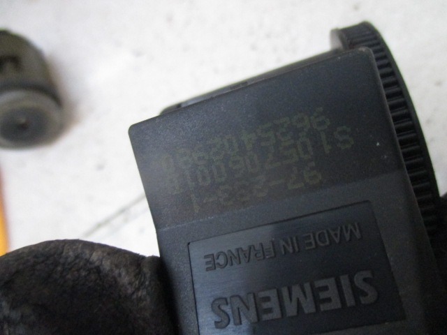 KOMPLET ODKLEPANJE IN VZIG  OEM N. 8847 KIT ACCENSIONE AVVIAMENTO ORIGINAL REZERVNI DEL FIAT ULYSSE 220 MK1 (1994 - 05/2002) BENZINA LETNIK 1998
