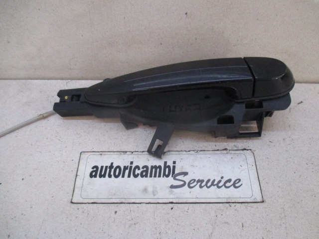 ZUNANJA KLJUKA ZADNJA DESNA VRATA OEM N. 51217207540 ORIGINAL REZERVNI DEL BMW SERIE 3 BER/SW/COUPE/CABRIO E90/E91/E92/E93 (2005 -2009) DIESEL LETNIK 2007