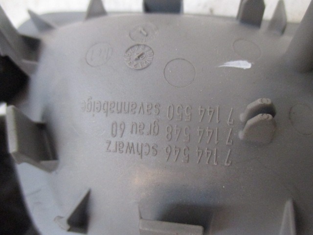NOTRANJA KLJUKA  OEM N. 7144546 ORIGINAL REZERVNI DEL BMW SERIE 3 BER/SW/COUPE/CABRIO E90/E91/E92/E93 (2005 -2009) DIESEL LETNIK 2007