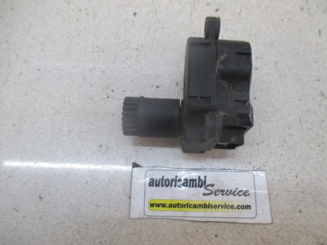 MOTORCEK OGREVANJA OEM N. 410474281 ORIGINAL REZERVNI DEL CITROEN C3 MK2 SC (2009 - 2016) BENZINA/GPL LETNIK 2010
