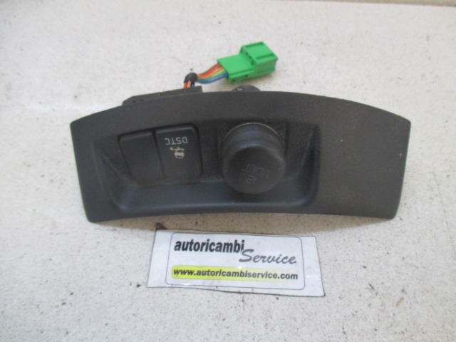 RAZLICNA STIKALA  OEM N. 8686026 ORIGINAL REZERVNI DEL VOLVO V50 545 (2004 - 05/2007) DIESEL LETNIK 2004