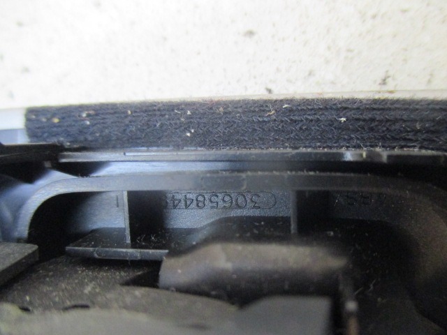 ZADNJE STIKALO OEM N. 30658449 ORIGINAL REZERVNI DEL VOLVO V50 545 (2004 - 05/2007) DIESEL LETNIK 2004
