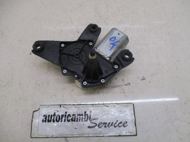 MOTORCEK ZADNJEGA BRISALCA OEM N. 8200311486H ORIGINAL REZERVNI DEL RENAULT CLIO BR0//1 CR0/1 KR0/1 MK3 R (05/2009 - 2013) BENZINA/GPL LETNIK 2012