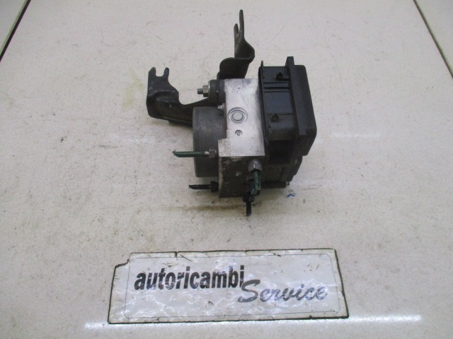 ABS AGREGAT S PUMPO OEM N. 265800559 ORIGINAL REZERVNI DEL RENAULT CLIO BR0//1 CR0/1 KR0/1 MK3 R (05/2009 - 2013) BENZINA/GPL LETNIK 2012