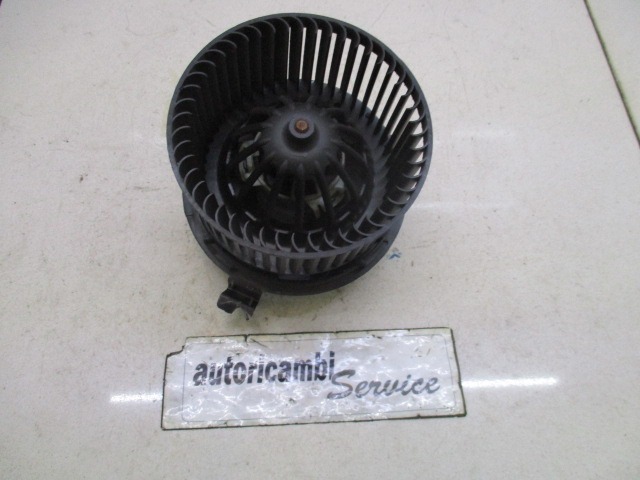 VENTILATOR  KABINE  OEM N. N106819S ORIGINAL REZERVNI DEL RENAULT CLIO BR0//1 CR0/1 KR0/1 MK3 R (05/2009 - 2013) BENZINA/GPL LETNIK 2012