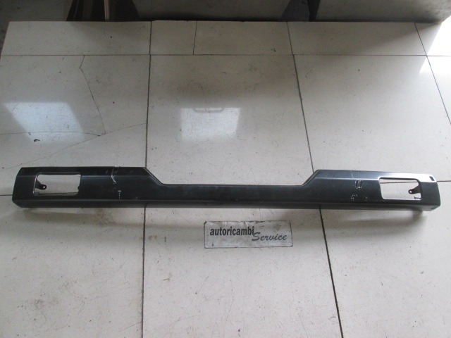 40 05 90-2 PARAURTI ANTERIORE CON PREDISPOSIZIONE FANALI AUSTIN METRO 1.0 B 3P RICAMBIO USATO