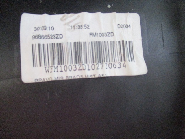 NOTRANJA OBLOGA SPREDNJIH VRAT OEM N. PNADTCTC3MK2BR5P ORIGINAL REZERVNI DEL CITROEN C3 MK2 SC (2009 - 2016) BENZINA LETNIK 2011