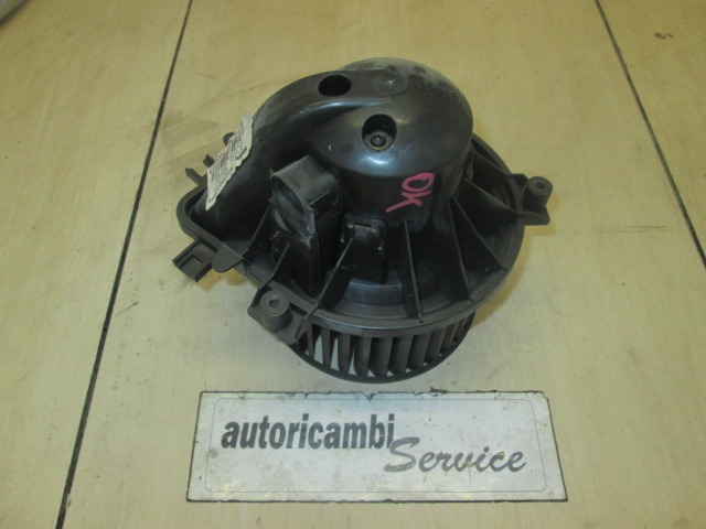 VENTILATOR  KABINE  OEM N. 67326935371 ORIGINAL REZERVNI DEL MINI ONE / COOPER / COOPER S R50 R52 R53 (2001-2006) BENZINA/GPL LETNIK 2002