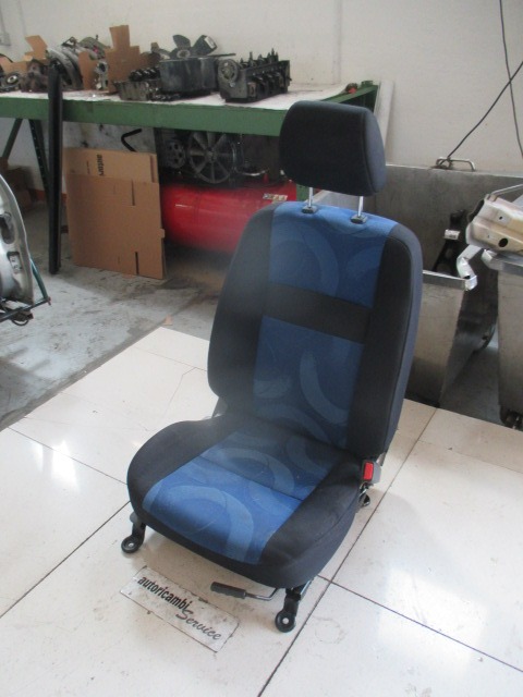 SPREDNJI DESNI SEDE? BLAGO OEM N. SEADTHYGETZTBRBR5P ORIGINAL REZERVNI DEL HYUNDAI GETZ TB R (02/2006 - 2008) DIESEL LETNIK 2007