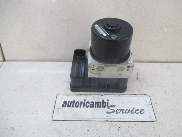 ABS AGREGAT S PUMPO OEM N. 1J0614617J ORIGINAL REZERVNI DEL VOLKSWAGEN NEW BEETLE 9C1 1C1 1Y7 (1999 - 2006) DIESEL LETNIK 2004