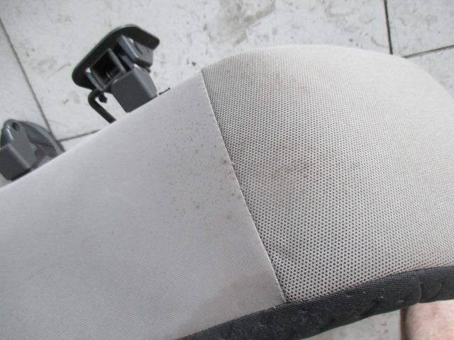 ZADNJA DELJIVA KLOP BLAGO OEM N. DIPSTNSXTRAILT30SV5P ORIGINAL REZERVNI DEL NISSAN X-TRAIL T30 (2001 - 08/2007) DIESEL LETNIK 2004