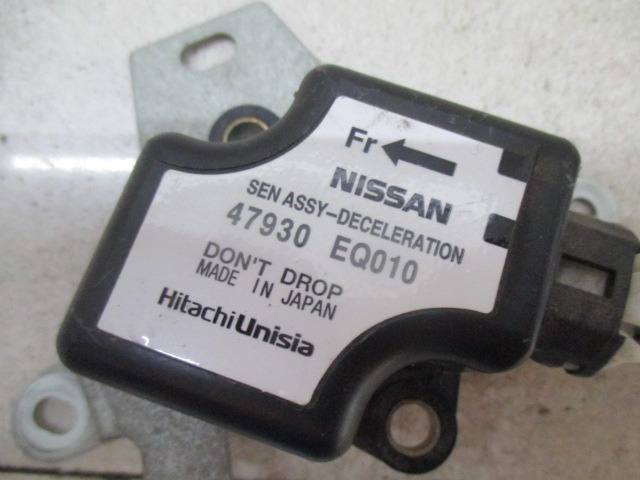 SENZOR ZA PLIN OEM N. 47930-EQ010 ORIGINAL REZERVNI DEL NISSAN X-TRAIL T30 (2001 - 08/2007) DIESEL LETNIK 2004