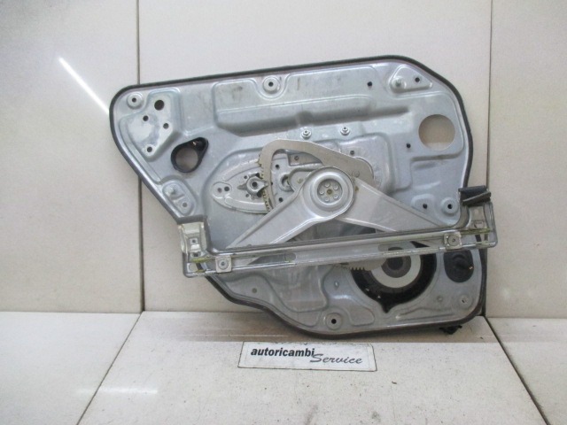 MEHANIZEM ZA ZADNJA VRATA  OEM N. 992674-101 ORIGINAL REZERVNI DEL VOLVO V50 545 (2004 - 05/2007) DIESEL LETNIK 2005