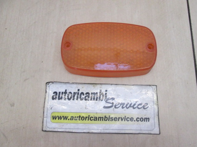 SPREDNJI INDIKATOR OEM N. 11810131 ORIGINAL REZERVNI DEL FIAT 600T 850T (1964 - 1976)BENZINA LETNIK 1964