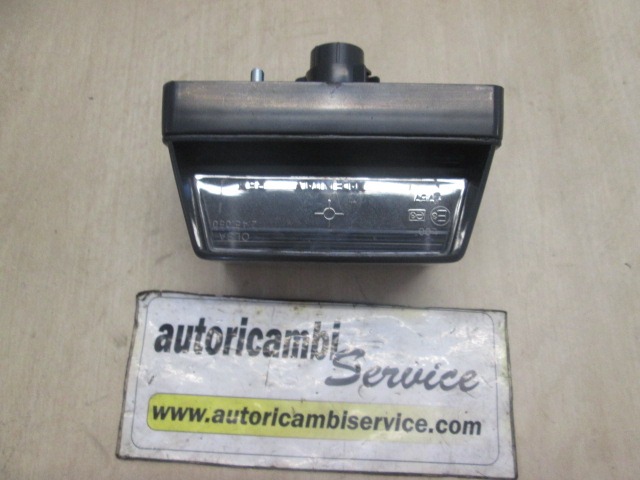 OSVETLITEV REGISTRSKE TABLICE  OEM N. 55818000 ORIGINAL REZERVNI DEL IVECO DAILY MK3 (1999 - 2006)DIESEL LETNIK 2000