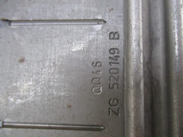 VOLANSKI DROG OEM N. 30723325 ORIGINAL REZERVNI DEL VOLVO V50 545 (2004 - 05/2007) DIESEL LETNIK 2005