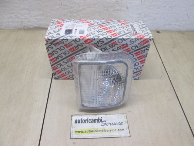 SPREDNJI INDIKATOR OEM N. 504047573 ORIGINAL REZERVNI DEL IVECO EUROCARGO MK2 (2003 - 2015)DIESEL LETNIK 2003