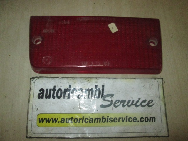 ZADNJI DESNI ZAROMETI OEM N. 225054D ORIGINAL REZERVNI DEL FIAT 131 (1974 - 1985)BENZINA LETNIK 1974