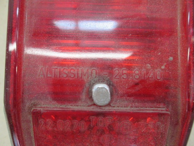 ZADNJI LEVI ZAROMET OEM N. 258140 ORIGINAL REZERVNI DEL FIAT 124 (1966 - 1974)BENZINA LETNIK 1966