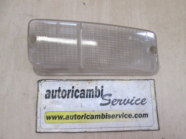 SPREDNJI INDIKATOR OEM N. 15133133 ORIGINAL REZERVNI DEL FIAT 132 (1972 - 1981)BENZINA LETNIK 1974