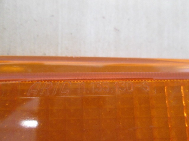 SPREDNJI INDIKATOR OEM N. 11135130 ORIGINAL REZERVNI DEL FIAT 126 (1972 - 1991)BENZINA LETNIK 1976