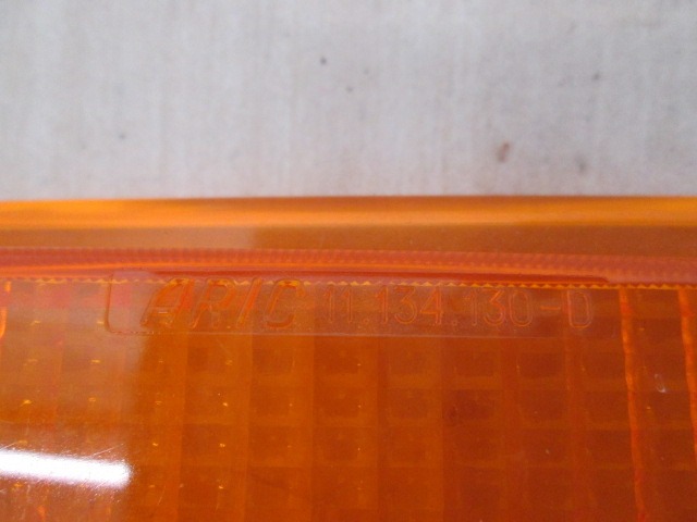 SPREDNJI INDIKATOR OEM N. 11134130 ORIGINAL REZERVNI DEL FIAT 126 (1972 - 1991)BENZINA LETNIK 1976