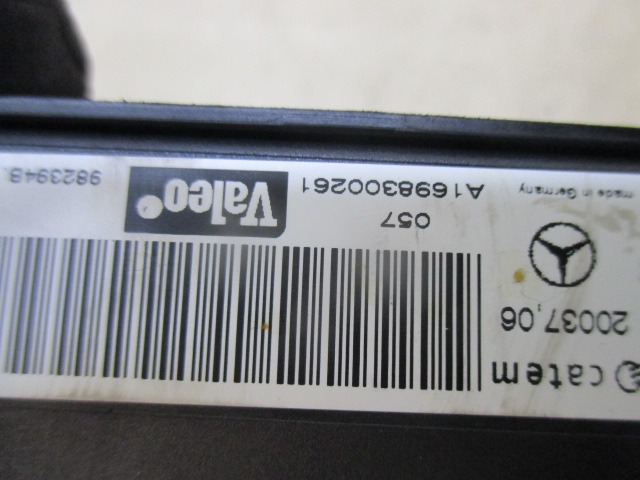 HLADILNIK ZA GRETJE OEM N. A1698300261 ORIGINAL REZERVNI DEL MERCEDES CLASSE A W169 5P C169 3P (2004 - 04/2008) DIESEL LETNIK 2006