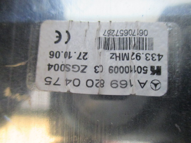 OJACEVALEC / ANTENA OEM N. A1698200475 ORIGINAL REZERVNI DEL MERCEDES CLASSE A W169 5P C169 3P (2004 - 04/2008) DIESEL LETNIK 2006