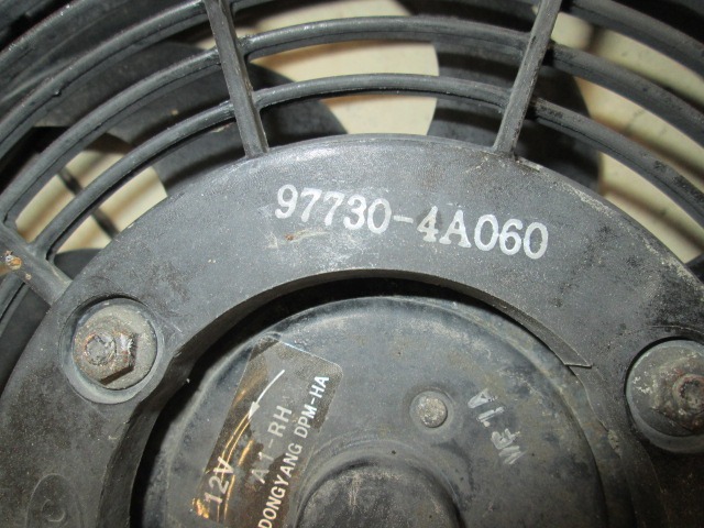 VENTILATOR HLADILNIKA OEM N. 977304A060 ORIGINAL REZERVNI DEL HYUNDAI H-1 A1 MK1 (1997 - 2007) DIESEL LETNIK 2000