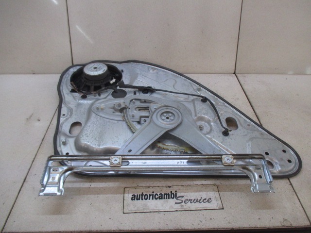 MEHANIZEM DVIGA ZADNJIH STEKEL  OEM N. 7M5T-14D218-LA ORIGINAL REZERVNI DEL FORD FOCUS DA HCP DP MK2 R BER/SW (2008 - 2011) DIESEL LETNIK 2008