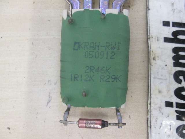 REGULATOR PREZRACEVANJA OEM N. 1R12KR29K ORIGINAL REZERVNI DEL FORD FIESTA CB1 CNN MK6 (09/2008 - 11/2012) BENZINA LETNIK 2012
