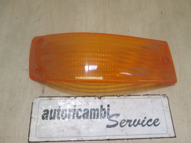 SPREDNJI INDIKATOR OEM N. 11709131S ORIGINAL REZERVNI DEL BMW SERIE 5 E28 (1981 - 1987)BENZINA LETNIK 1981