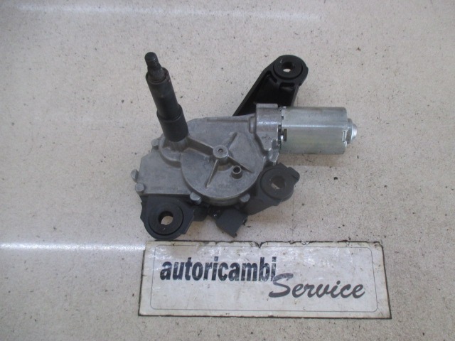 MOTORCEK ZADNJEGA BRISALCA OEM N. 390201847 ORIGINAL REZERVNI DEL RENAULT MEGANE MK3 BZ0/1 B3 DZ0/1 KZ0/1 BER/SPORTOUR/ESTATE (2009 - 2015) DIESEL LETNIK 2011